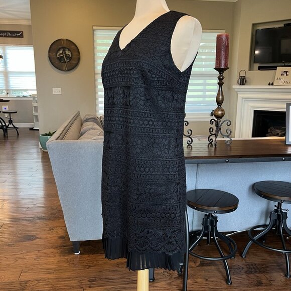 CeCe Black Dress 10 Black Lace Overlay Lined Pleated Hem Cocktail Sleeveless M - Picture 5 of 15